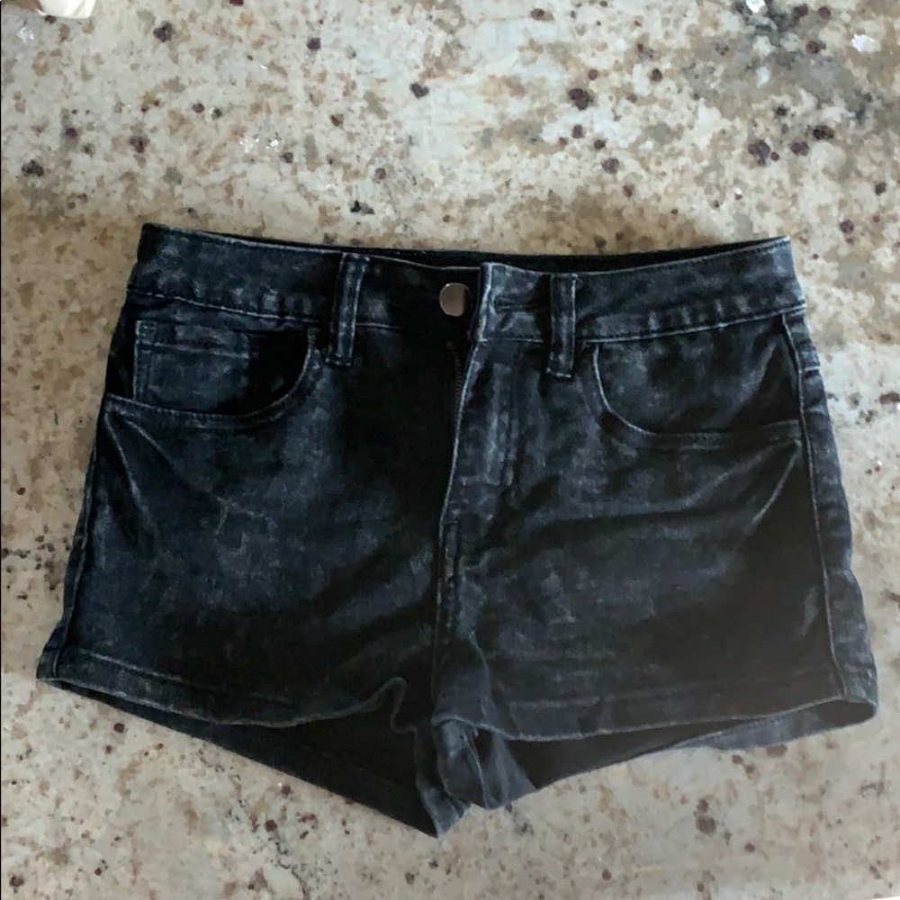 F21 black acid wash stretchy shorts
